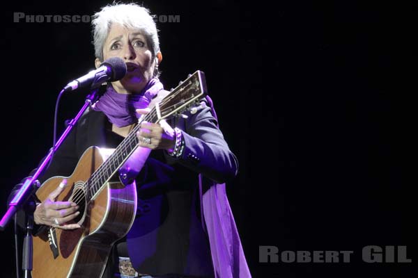 JOAN BAEZ - 2011-09-17 - LA COURNEUVE - Parc Departemental - Grande Scene - 